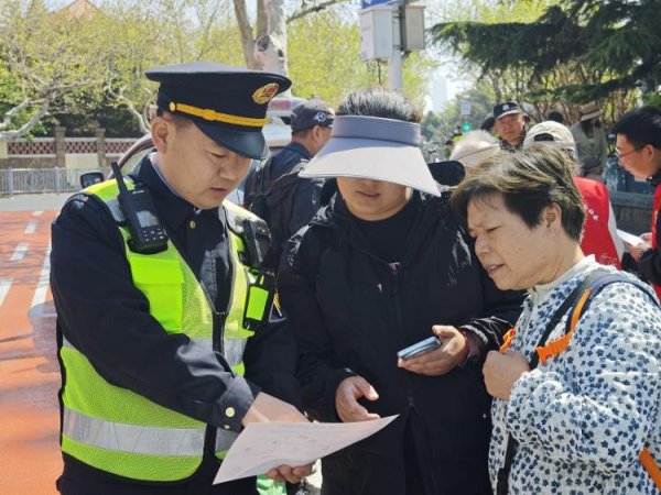 财盛配资 青岛交通运输执法圆满完成华表奖颁奖典礼执法保障任务